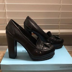 Vince Camuto Black Platform Loafer